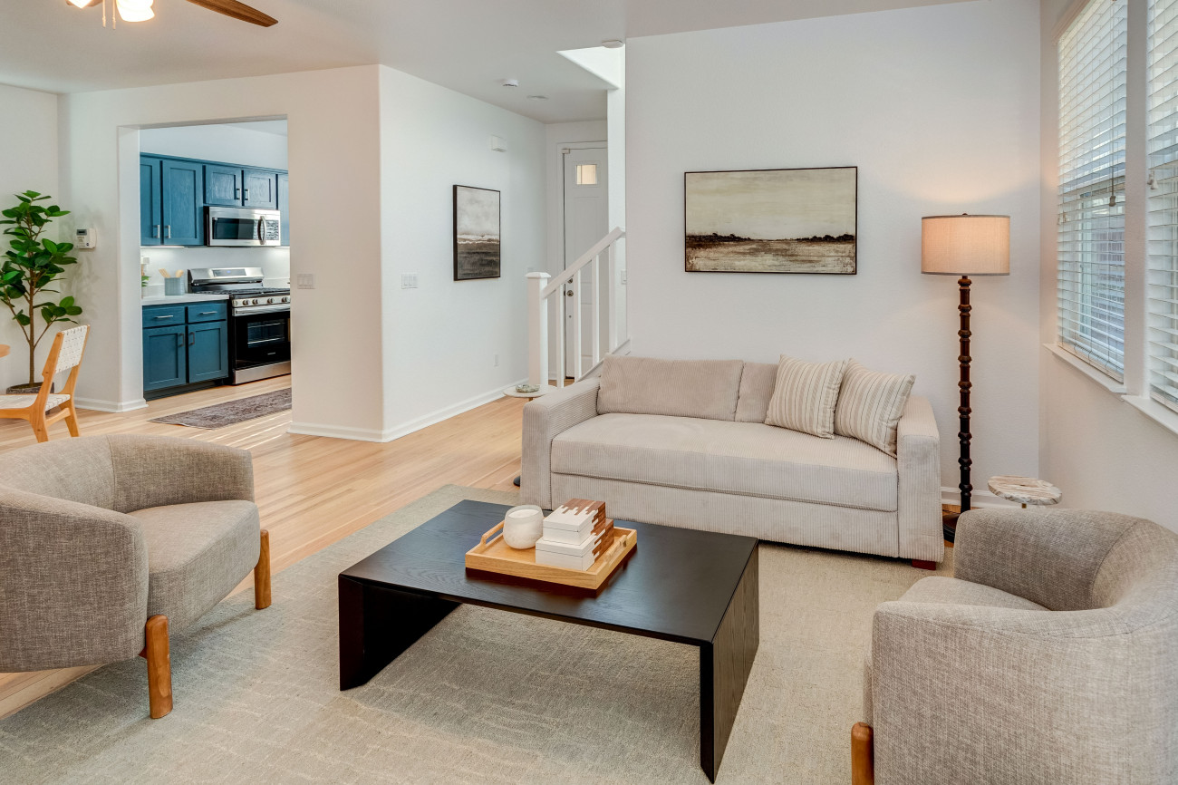 1652 Glenmore-15.jpg